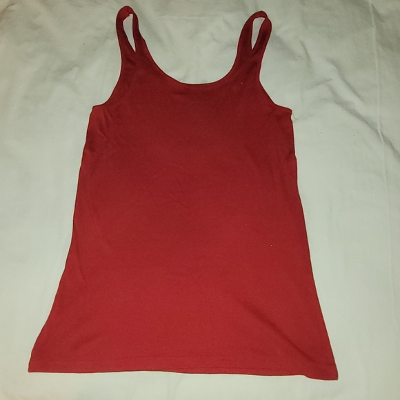 ☆ 3 for$20: Red Tank (Old Navy L) - Picture 3 of 3